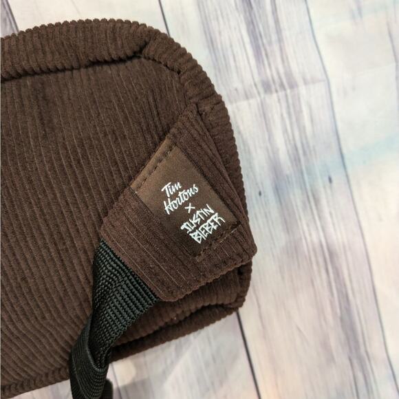 Justin Bieber x Tim Hortons TimBiebs Fanny pack - Picture 5 of 7